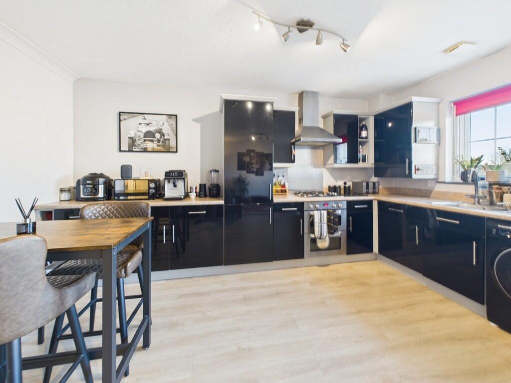 CAM02854G0-PR0324...