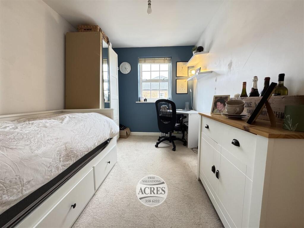 IMG_0472 (Large).jpg