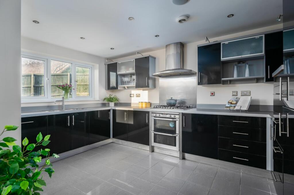 Breakfast Kitchen