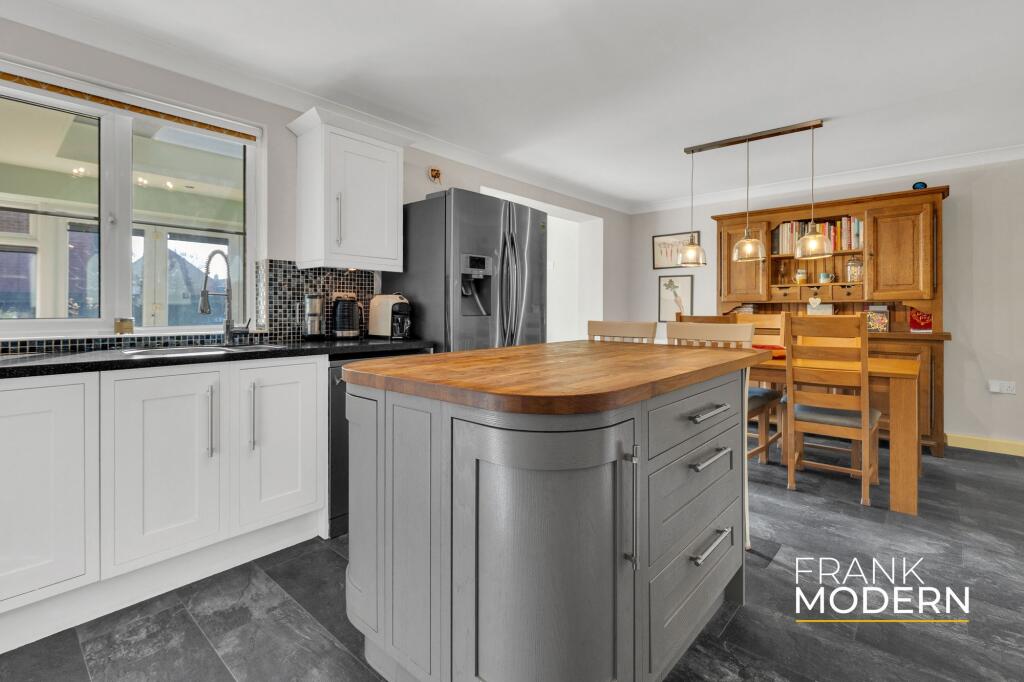 Kitchen / Diner