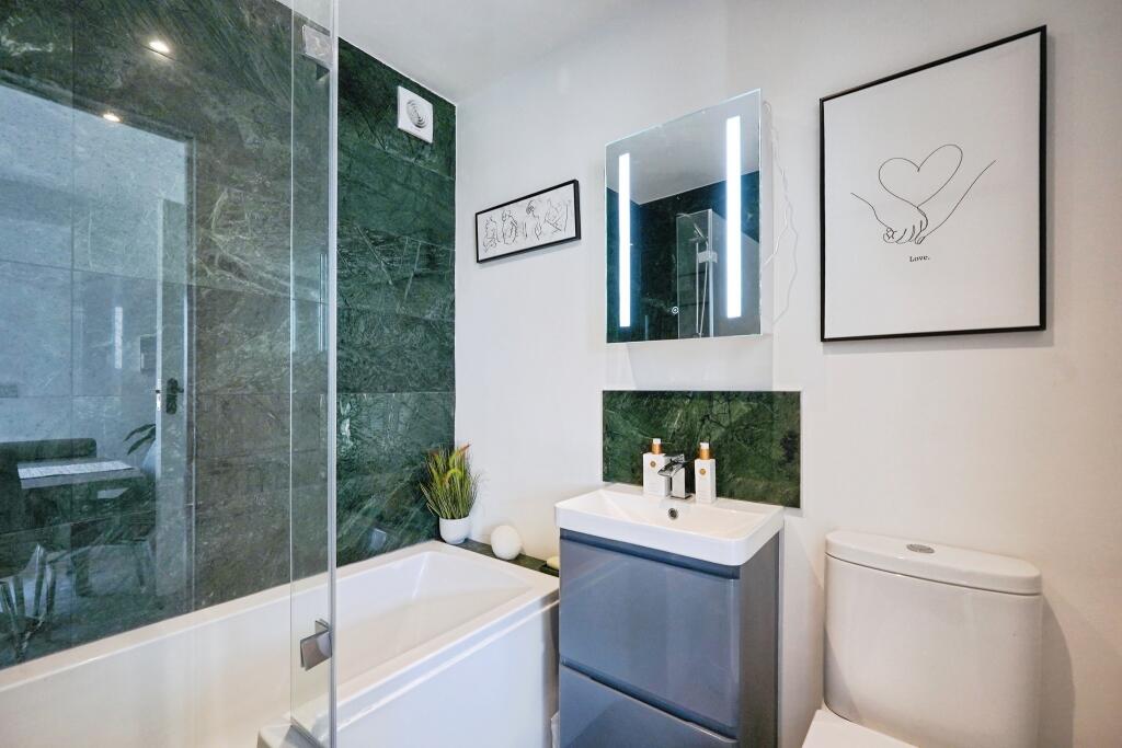 Ground floor bathroom