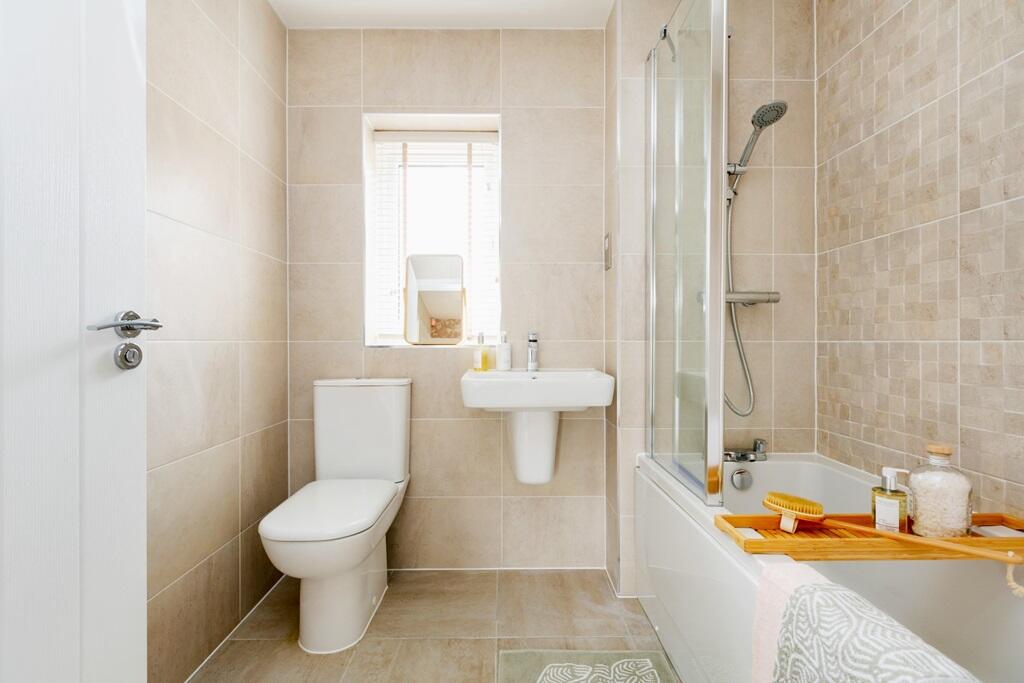 Choose from a range of wall tiles &amp; flooring options