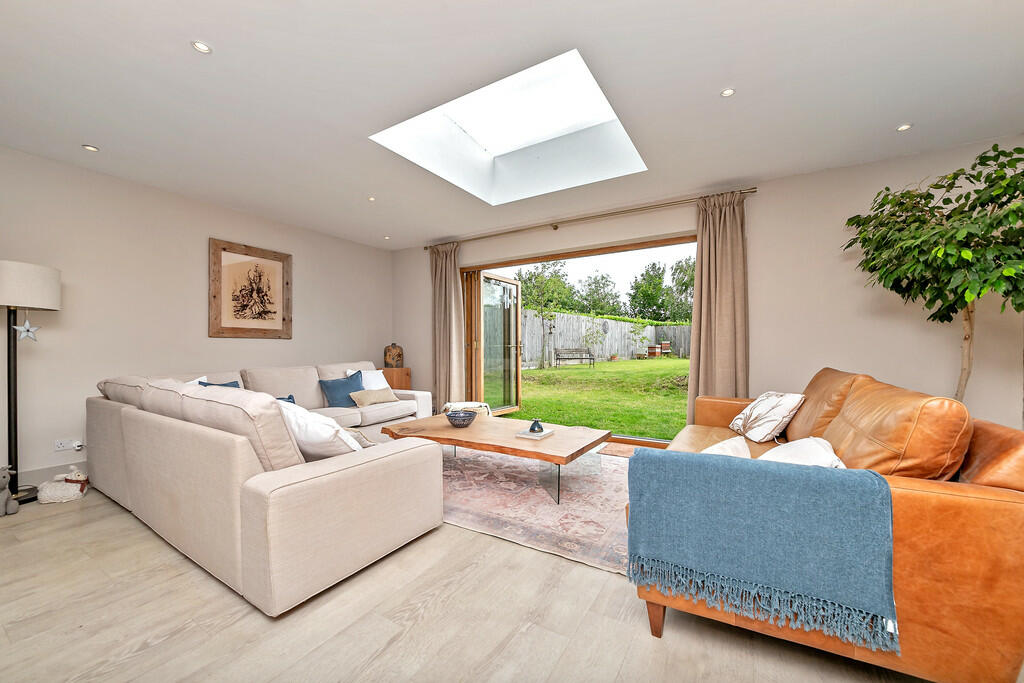 1BCambridgeRoad-5...