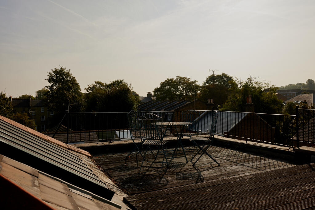 231499 - 24.08.30_INIGO_CAMBERWELL GROVE_HIRES_...