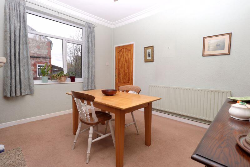 Dining Room (Front Elevation)