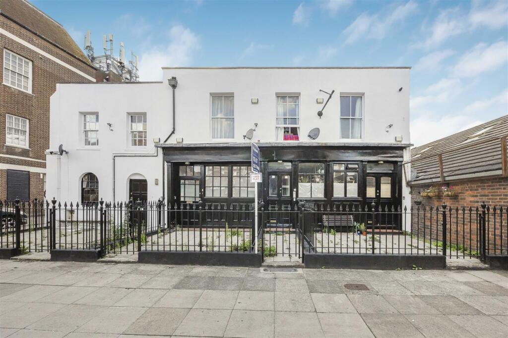 Flat C 9 Exmouth Street -012.JPG