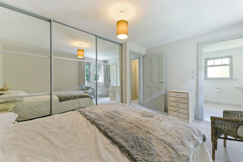 DORKING ROAD (9).jpg