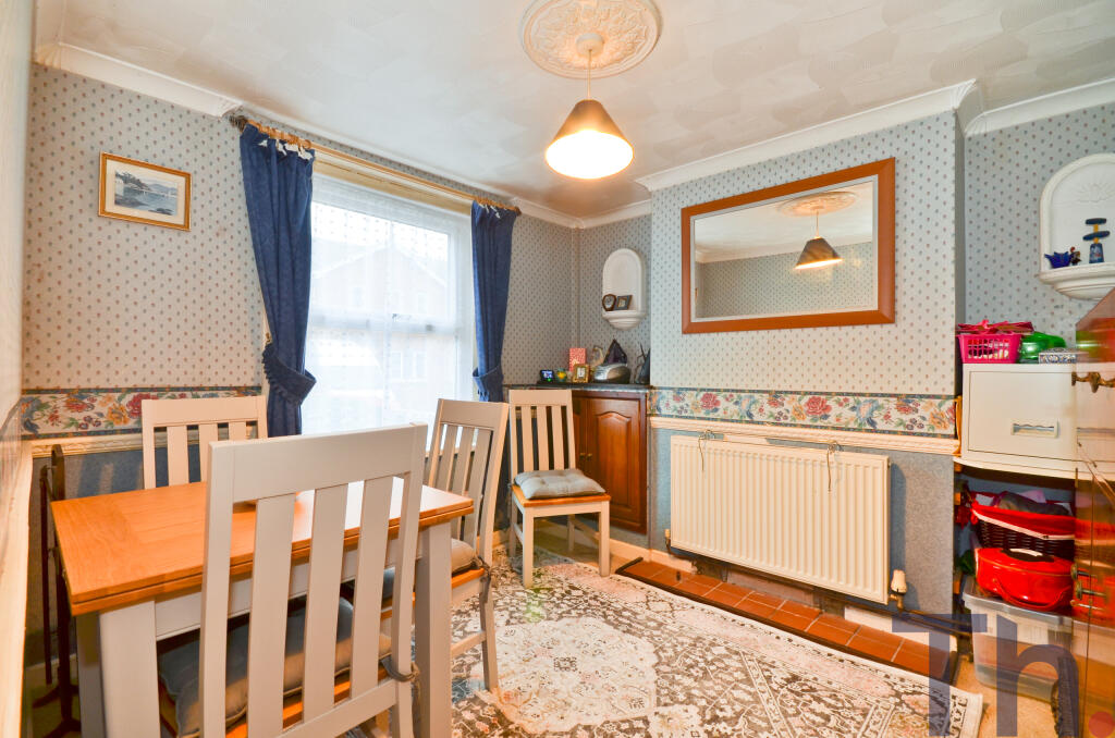 Dining Room.JPG
