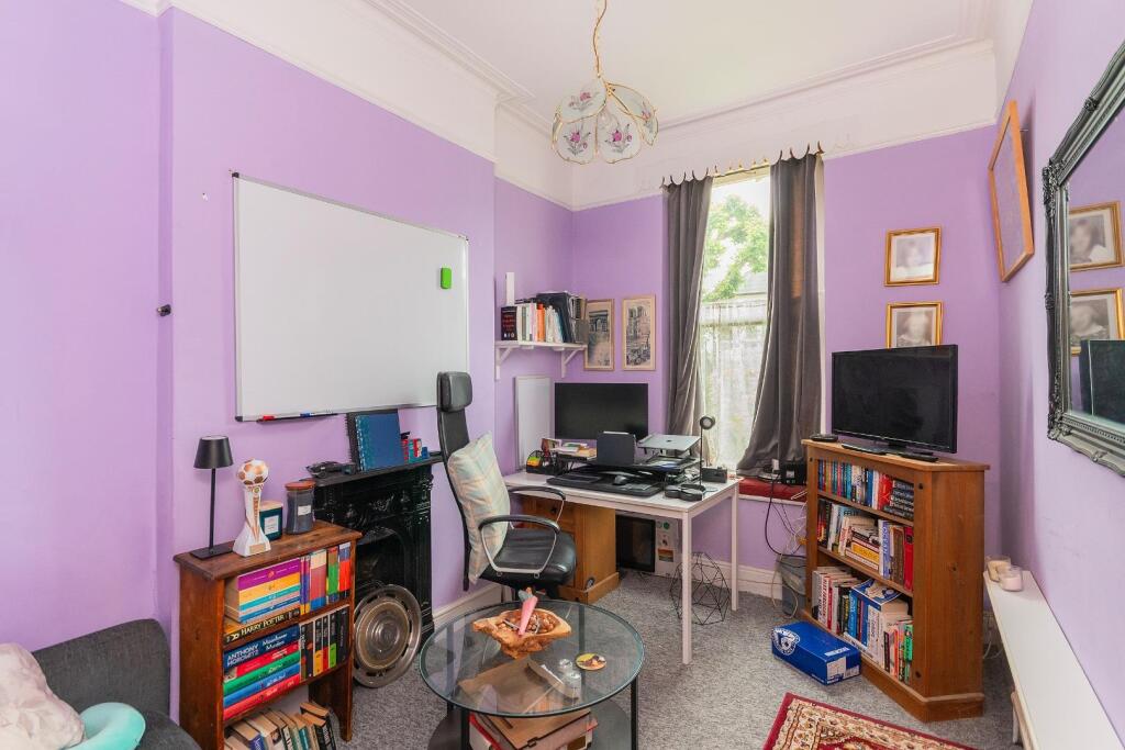 3F4AHD - Office Study B.jpg