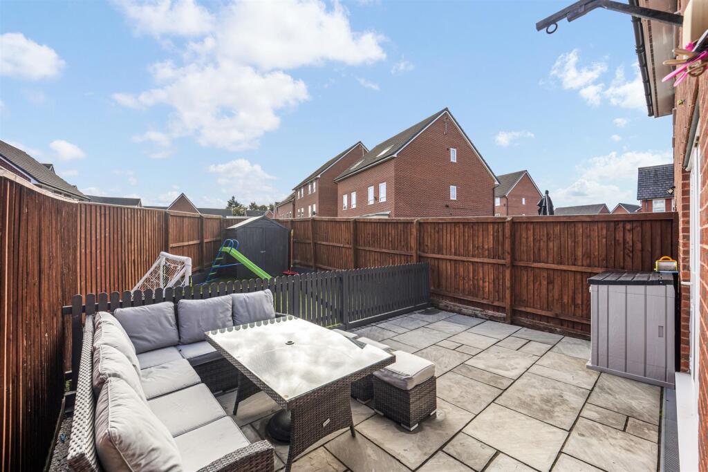 12 Springwell Avenue-23.jpg