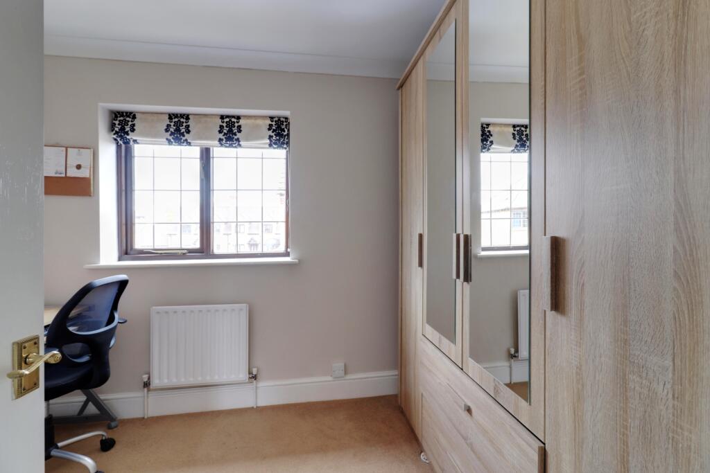12. Bedroom 3