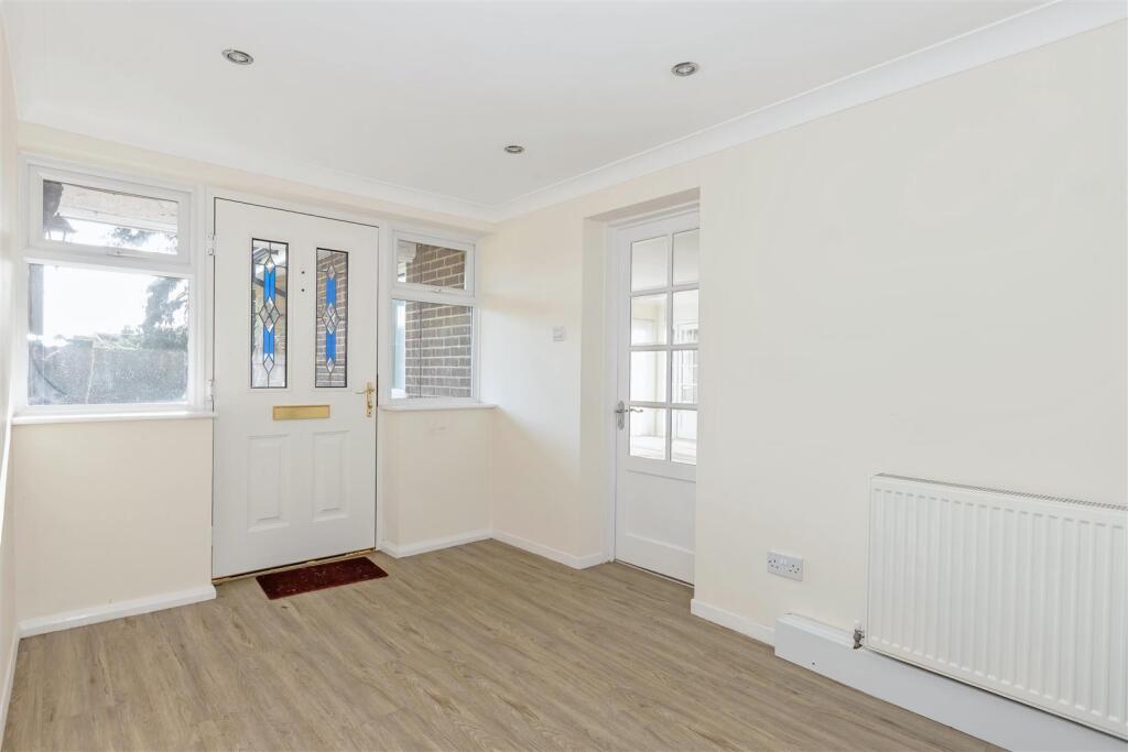 For Sale by Aspire Residential | London Road