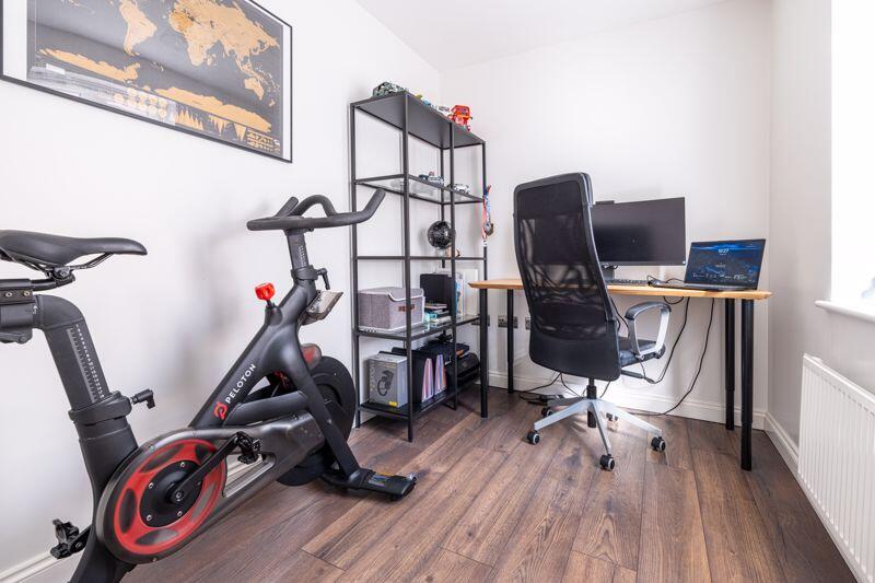 Study/Bedroom 5