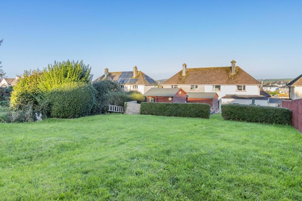 Britannia Avenue, Dartmouth-4.jpg