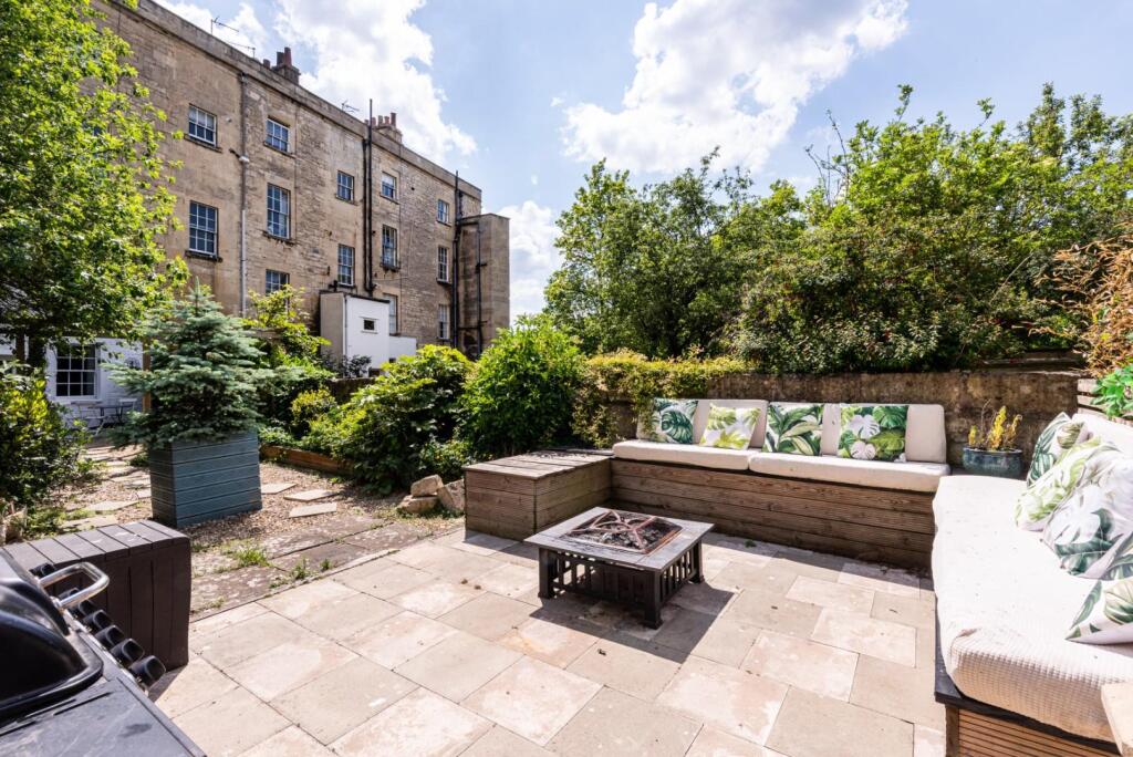 Flat 1, 4 Norfolk Buildings, Bath BA1 2BP-20.jpg