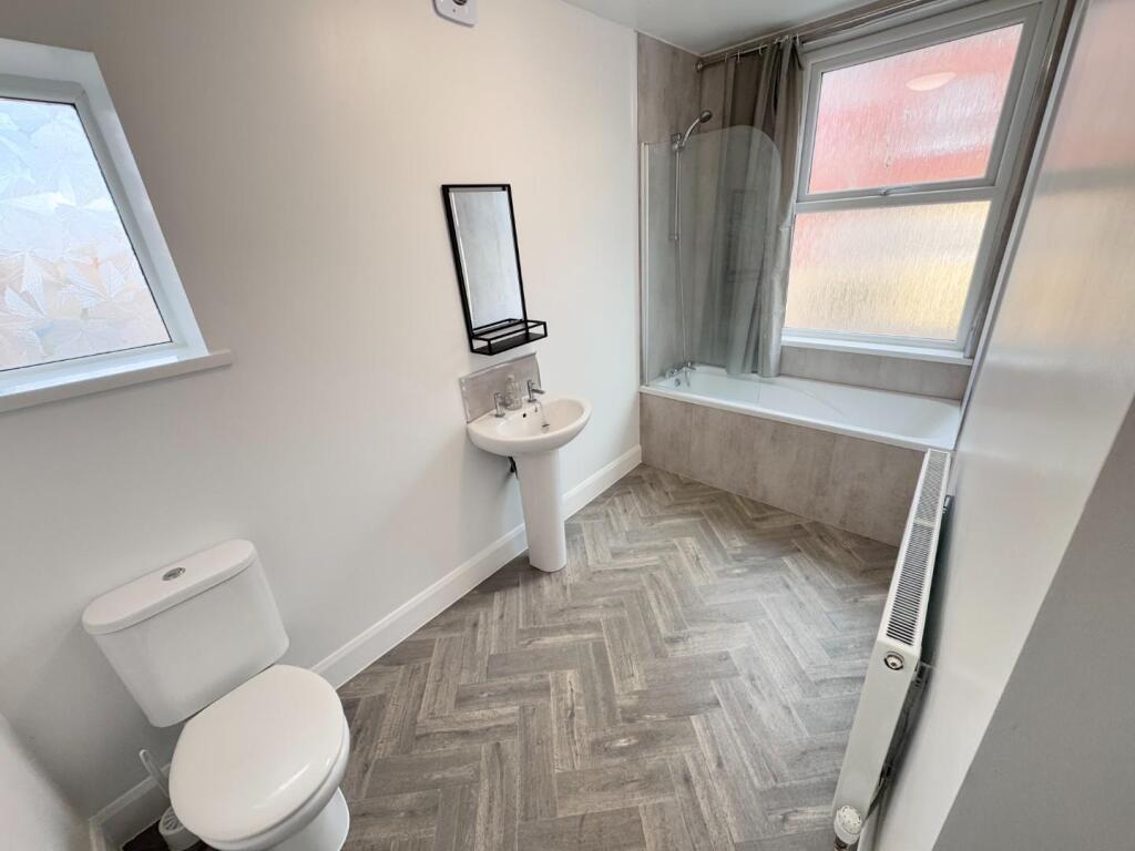 BATHROOM ONE
