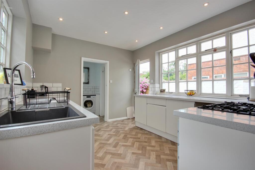 Anlaby Road (16).jpg