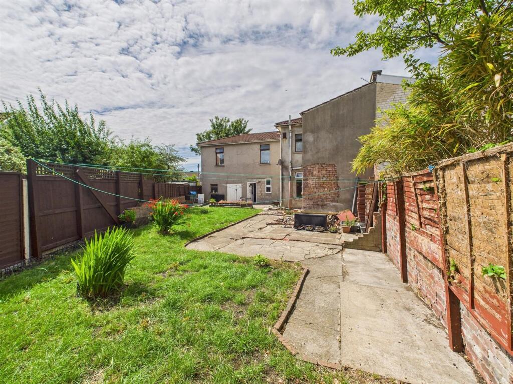 12 - Substantial House for Auction, Bishopston.jpg