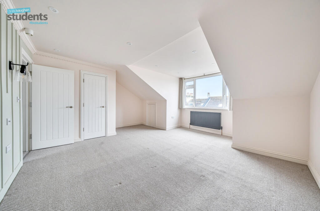 0aca2e00-9825-4cc...