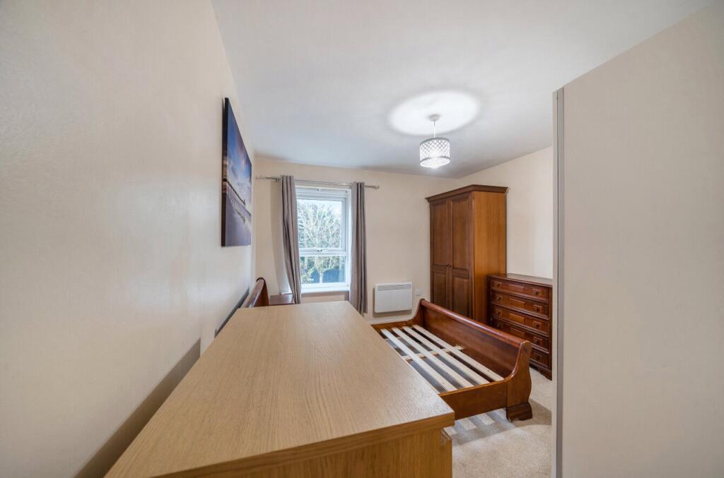 1393815-6-6942873...