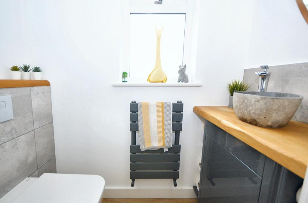 Downstairs Cloakroom