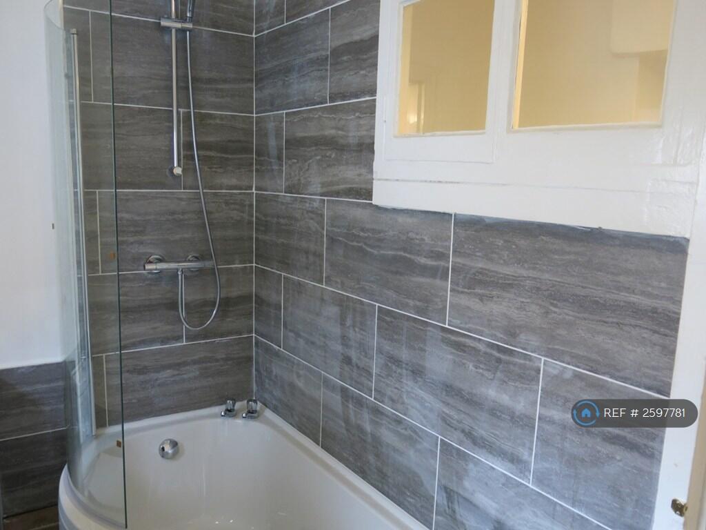 Bathroom 2