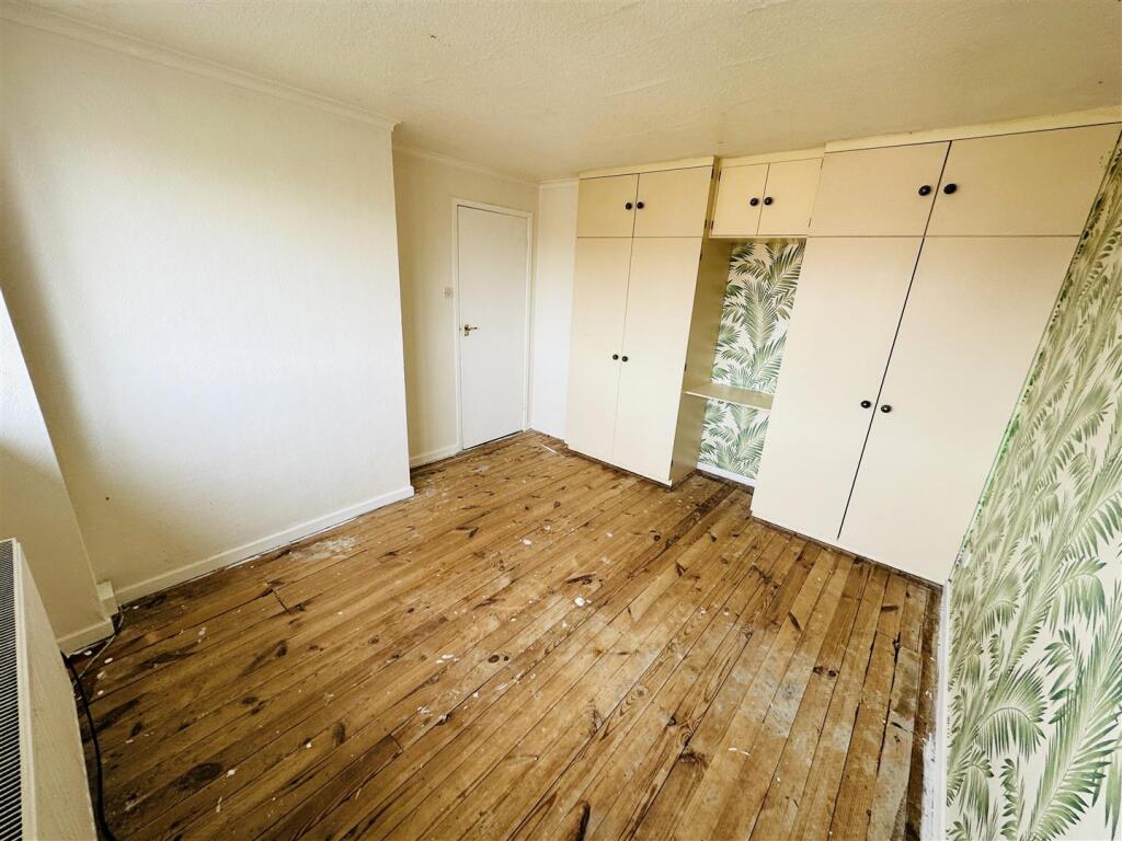 Bedroom2.1.jpg