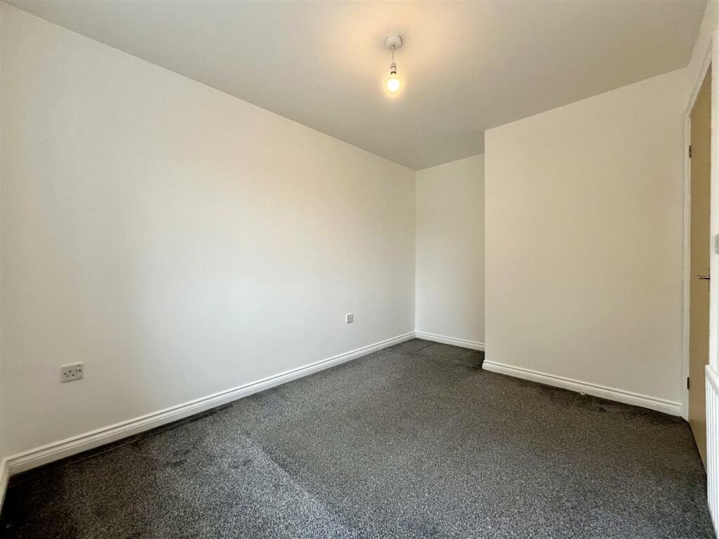 Bedroom 2 Aspect 2