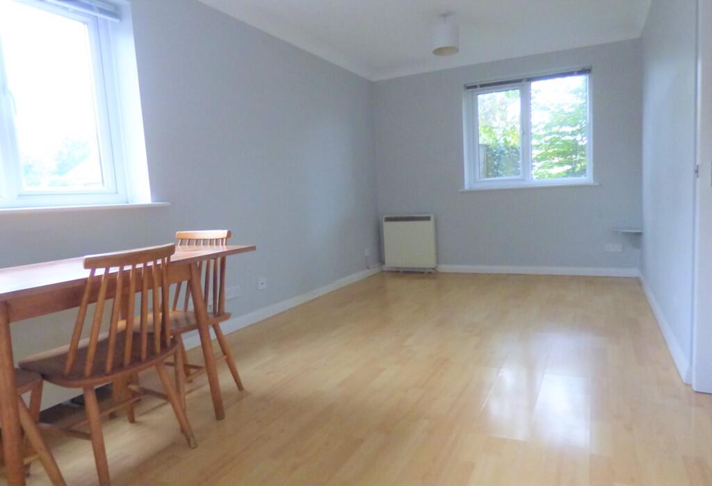 Studio Room