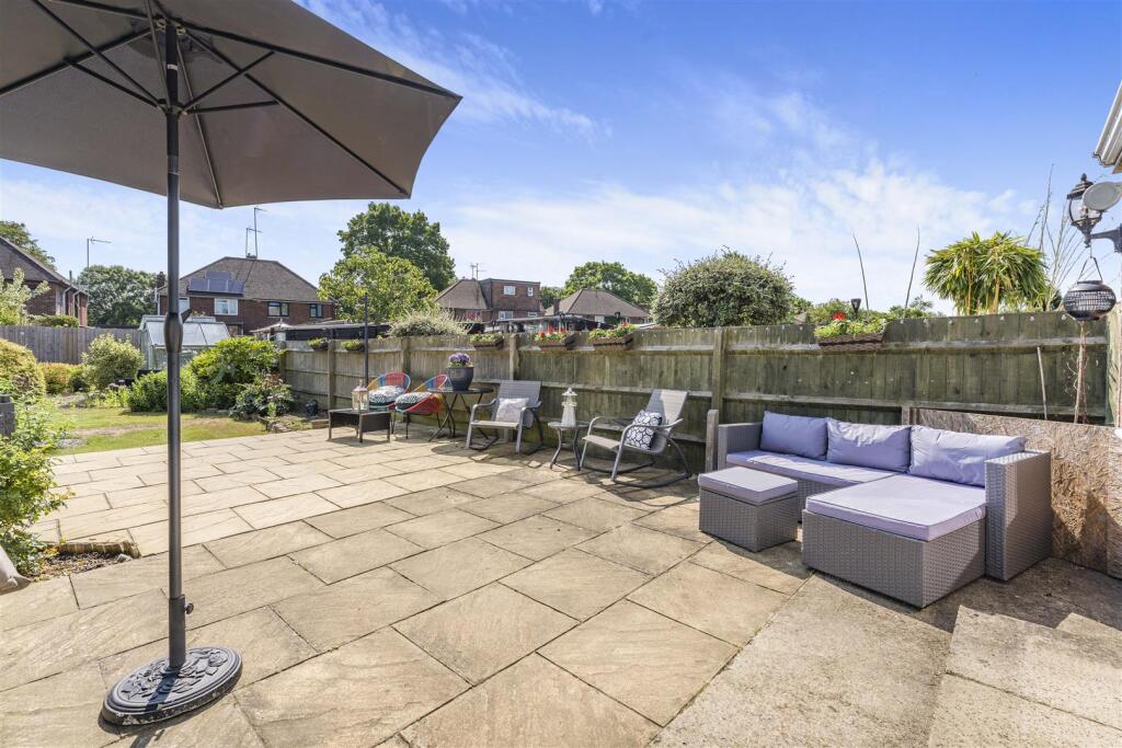 27 Cheney Road, Banbury-15.jpg