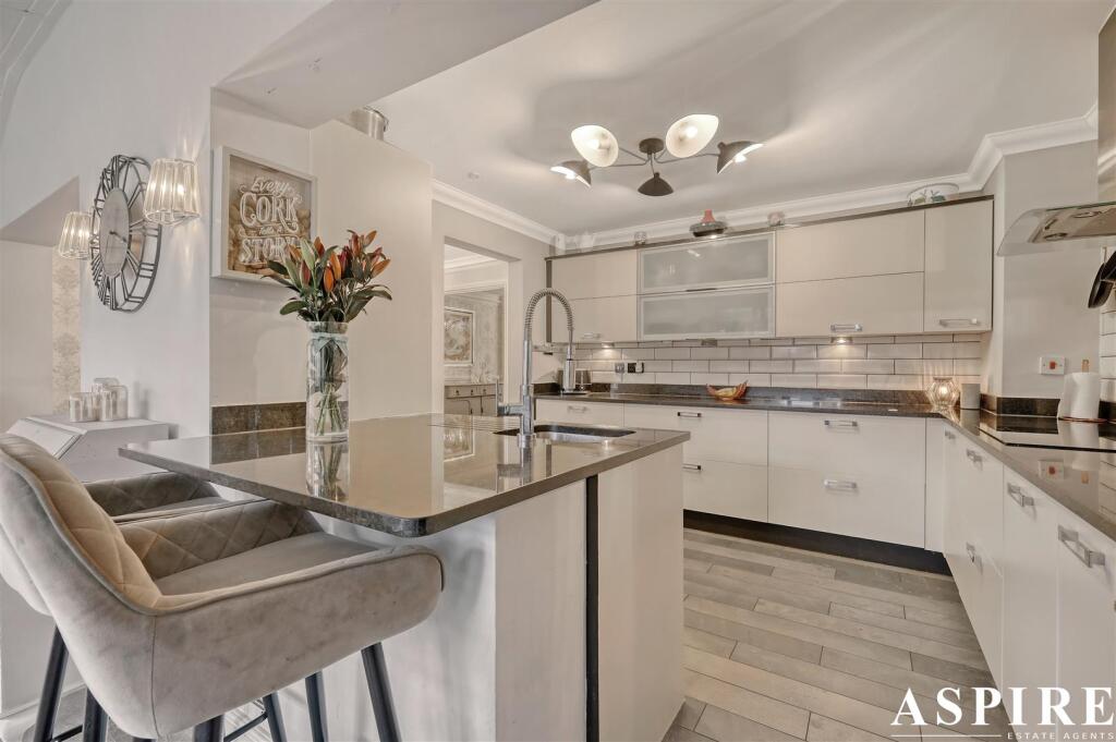 img_7383_10 copy 2.jpg