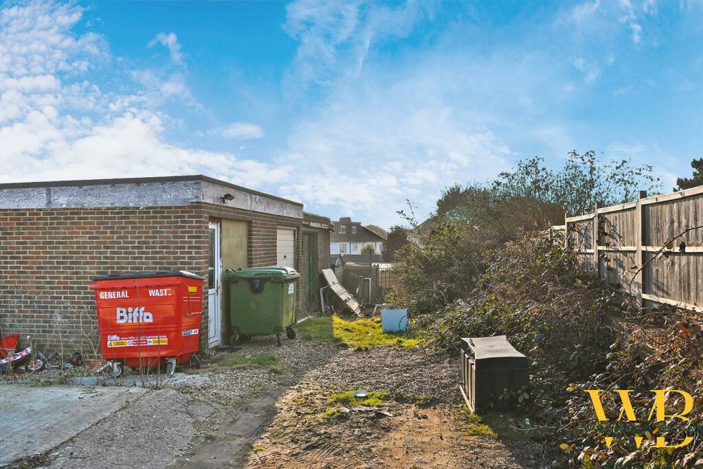 280-upper-shoreham-rd-bn43-garage-plot (2).jpg