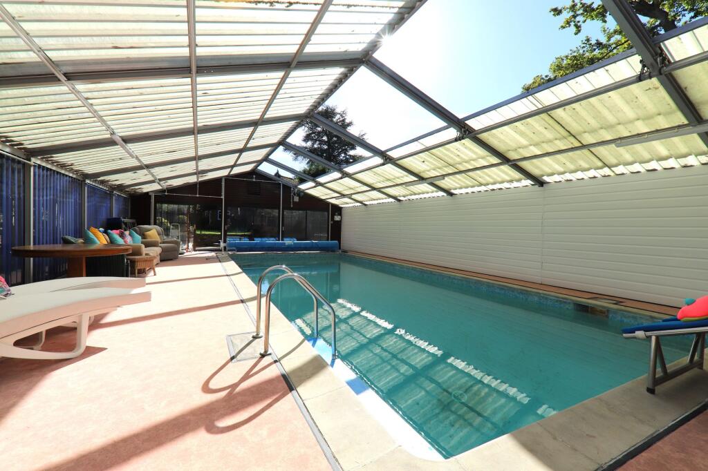 Open Pool