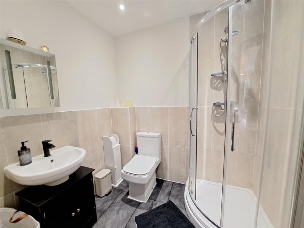 En- Suite