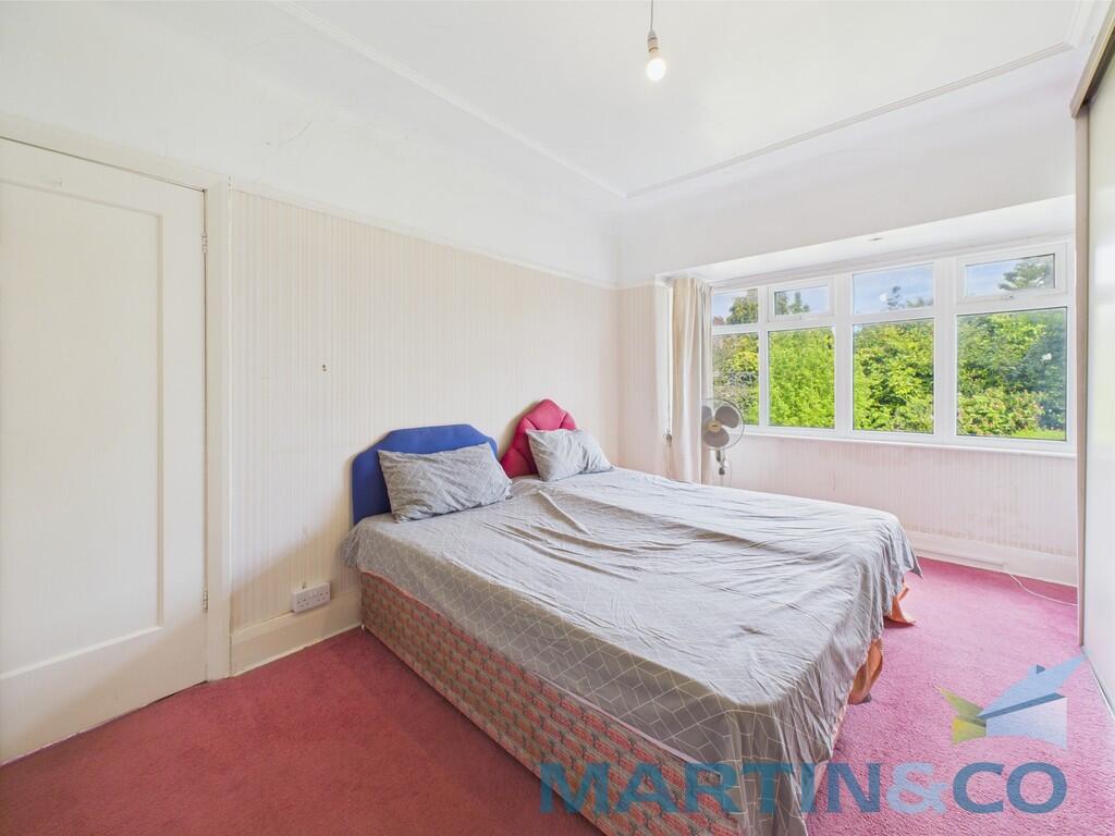 CAM01870G0-PR0163...