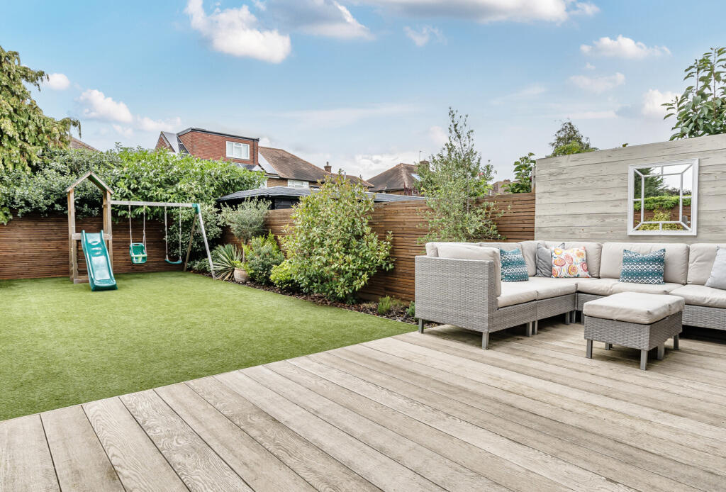 1328877-15-687fcd...