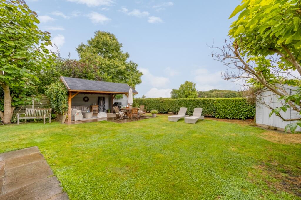 Tall Trees (Spridlington)-12