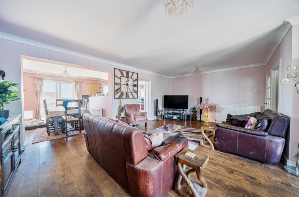 1321347-9-686fc02...