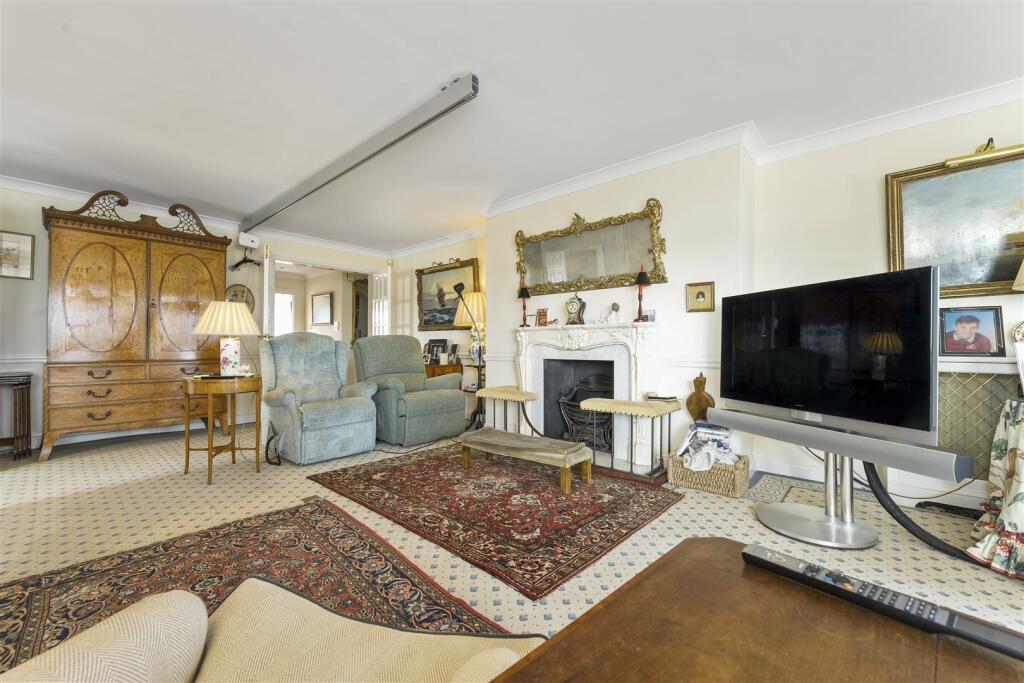 110 Moriconium Quay-28.jpg