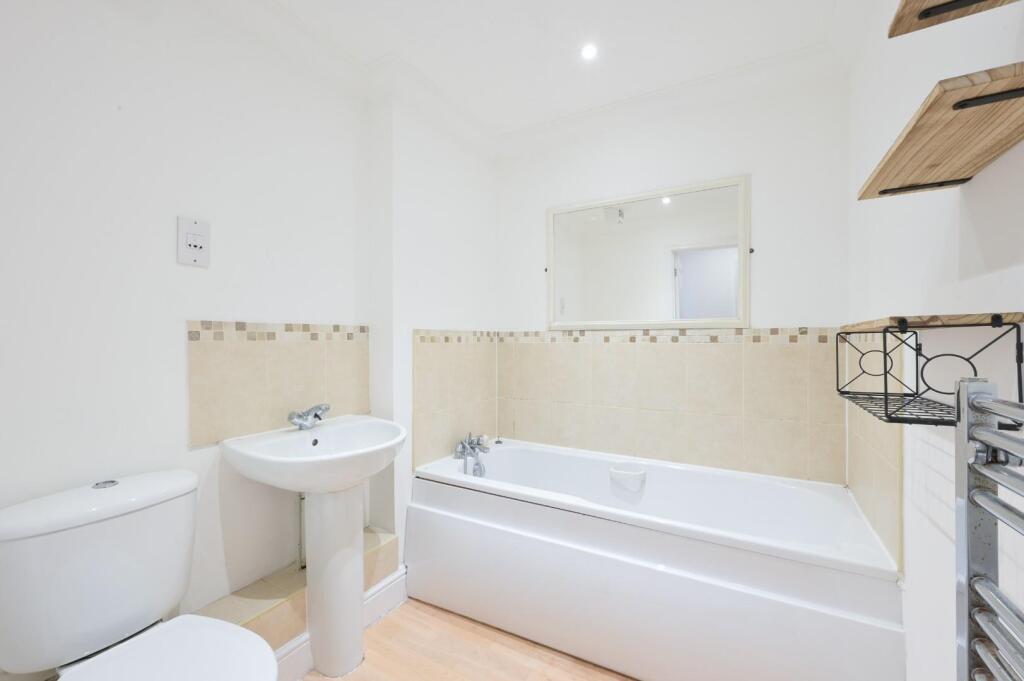 Kingston Road, Epsom