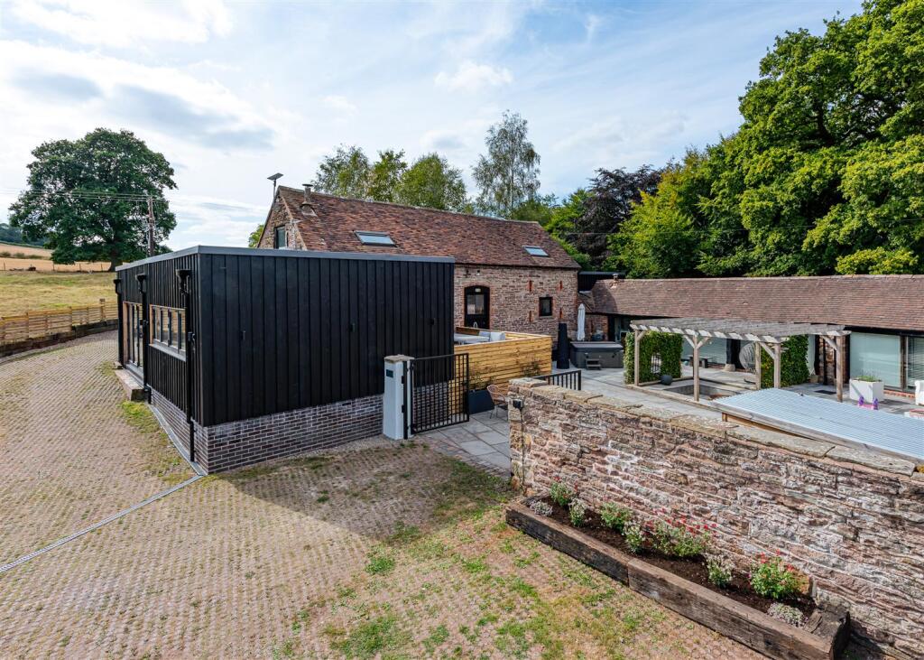 The Fold Yard-external-11.jpg