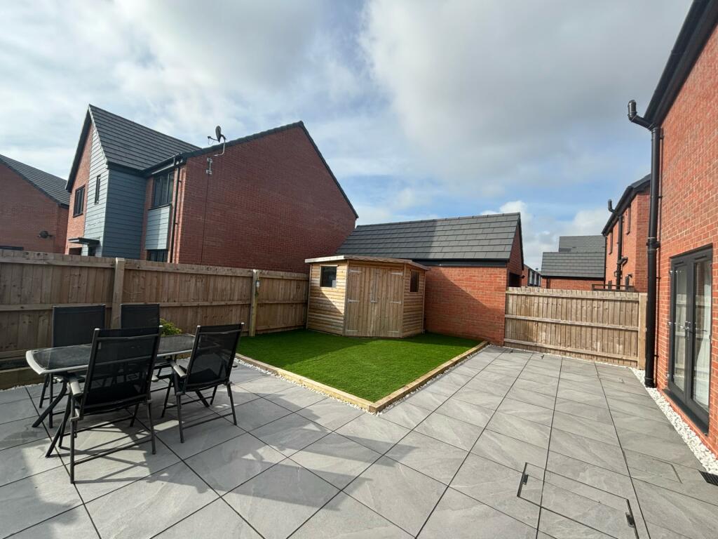 Blackbrook garden