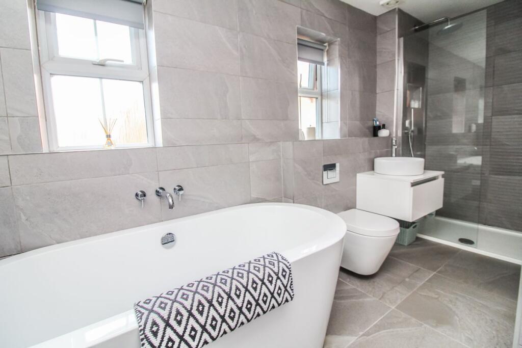 Jack and Jill Bathroom Pic 2. 