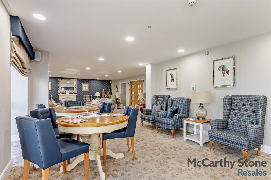 8644403-interior13-800.jpg