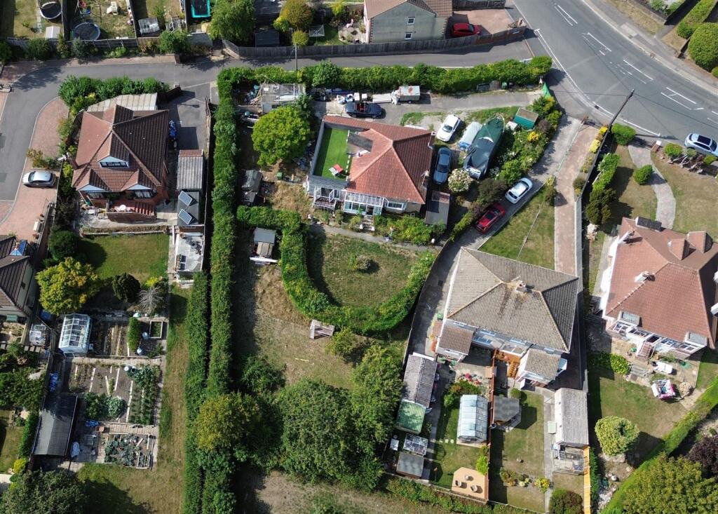 8 - Building Plot for Auction, Kingswood.JPG
