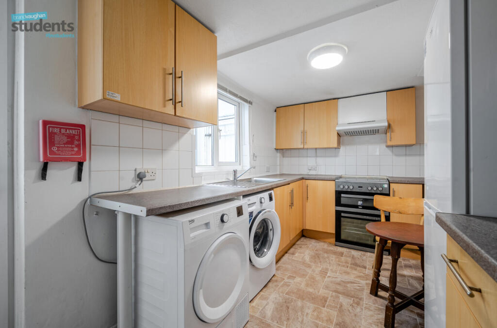 f7aeadff-ec03-430...