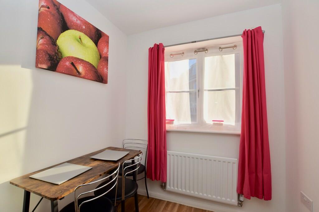 Kitchen/Dining Ro...