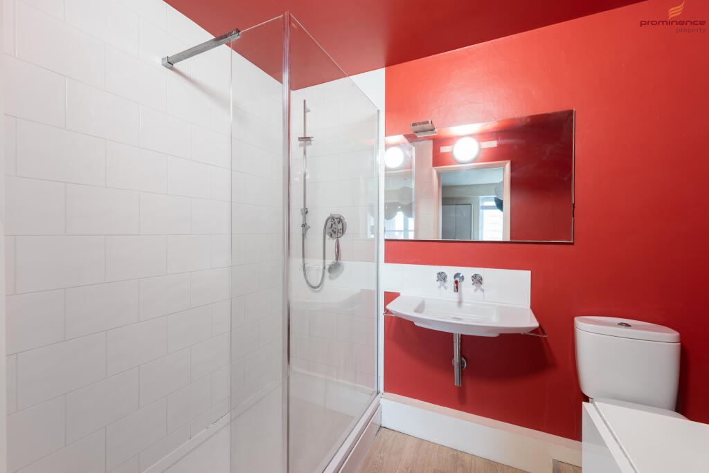ensuite Bathroom