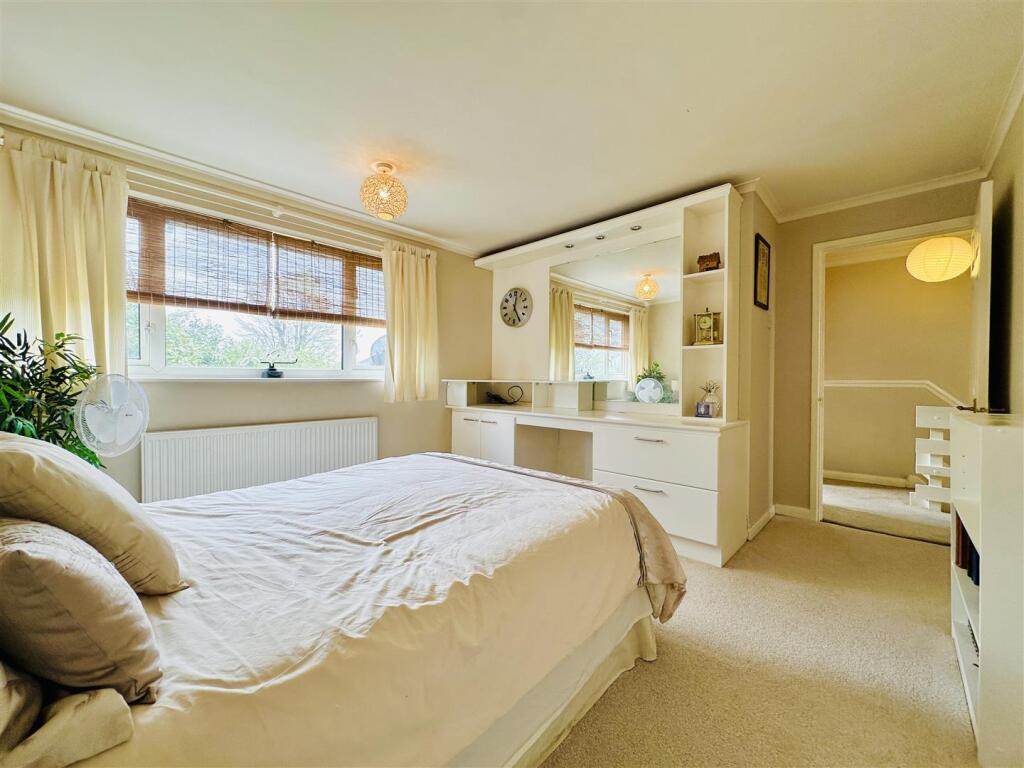 BEDROOM TWO