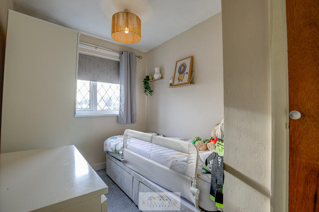 Bedroom 31.
